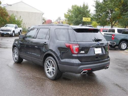 2017 Ford Explorer sport