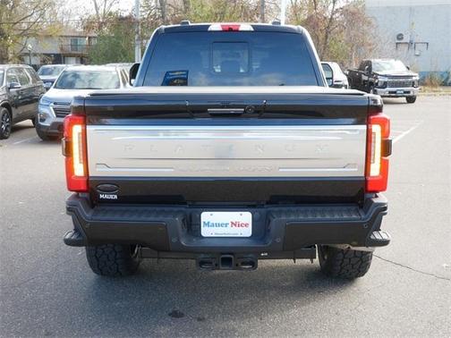 2024 Ford F-350 Platinum