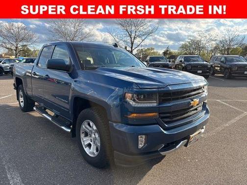 Deep Ocean Blue Metallic 2018 Chevrolet Silverado 1500 LT