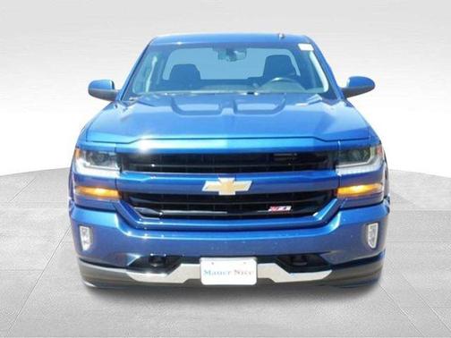 Deep Ocean Blue Metallic 2018 Chevrolet Silverado 1500 LT