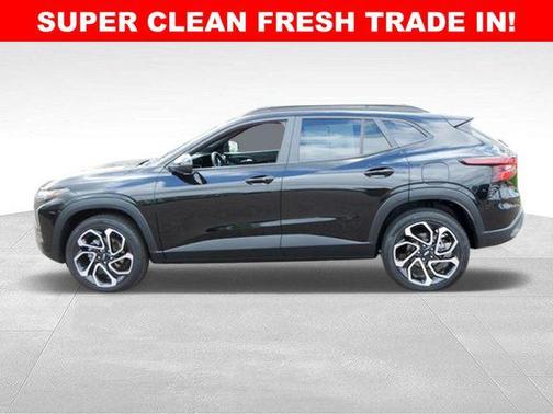 Mosaic Black Metallic 2025 Chevrolet Trax 2RS