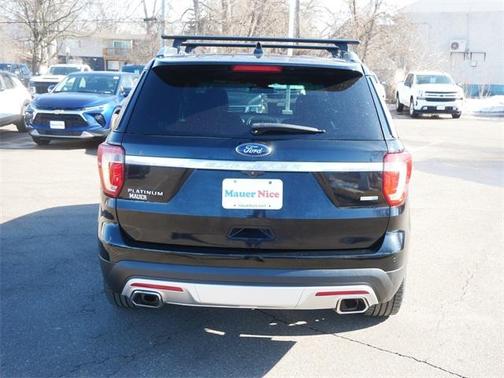 2017 Ford Explorer Platinum