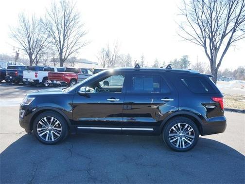 2017 Ford Explorer Platinum