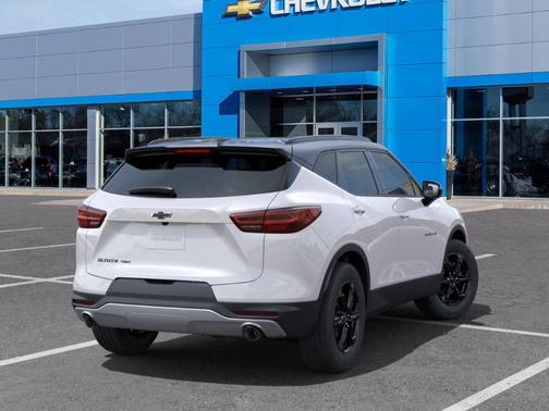 2025 Chevrolet Blazer LT