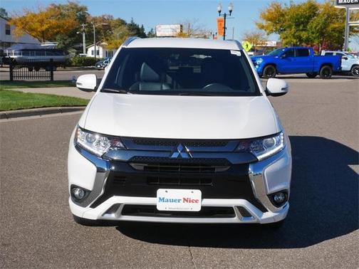 2022 Mitsubishi Outlander PHEV SEL