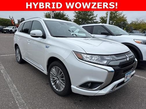 2022 Mitsubishi Outlander PHEV SEL