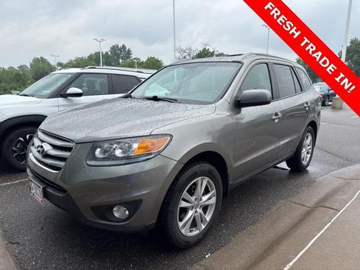 2012 Hyundai SANTA FE SE