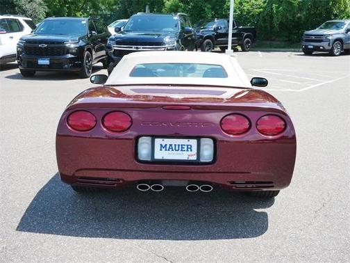 2003 Chevrolet Corvette Base