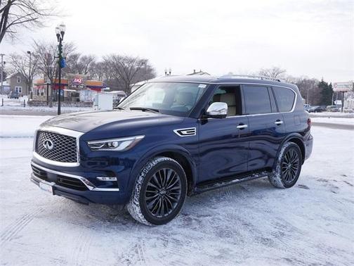 2023 INFINITI QX80 SENSORY