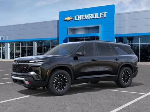Black 2026 Chevrolet Traverse Z71