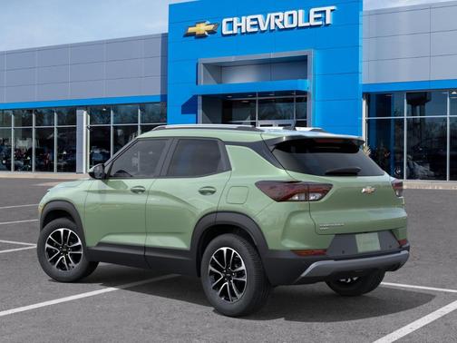 Green 2026 Chevrolet Trailblazer LT