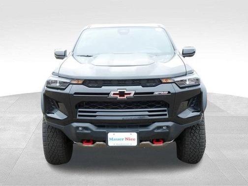 Black 2024 Chevrolet Colorado ZR2