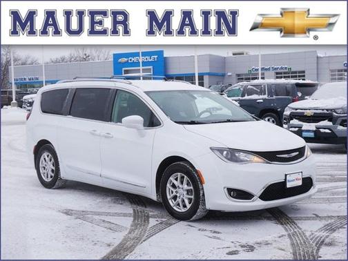 2020 Chrysler Pacifica Touring-L