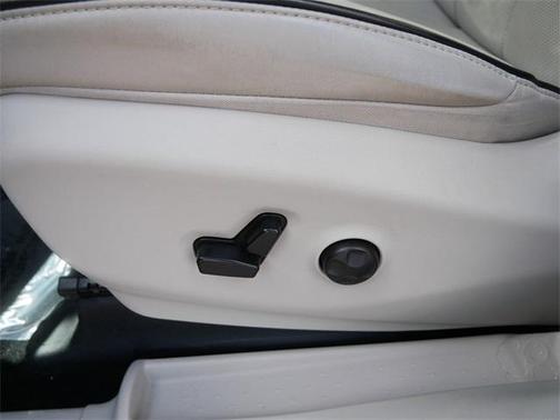 2020 Chrysler Pacifica Hybrid Limited