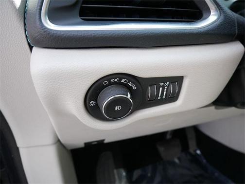2020 Chrysler Pacifica Hybrid Limited