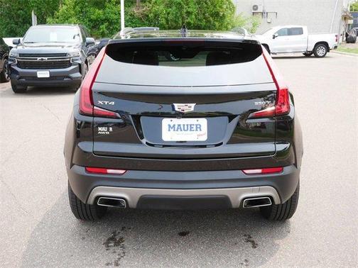 2020 Cadillac XT4 Premium Luxury