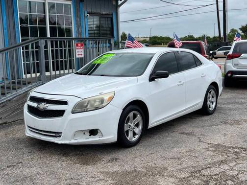 2013 Chevrolet Malibu 1LS