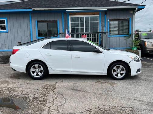 2013 Chevrolet Malibu 1LS