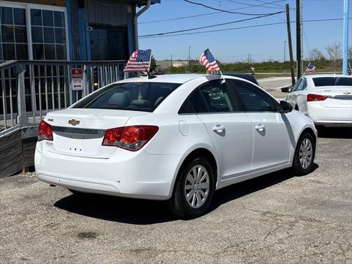 2011 Chevrolet Cruze LS