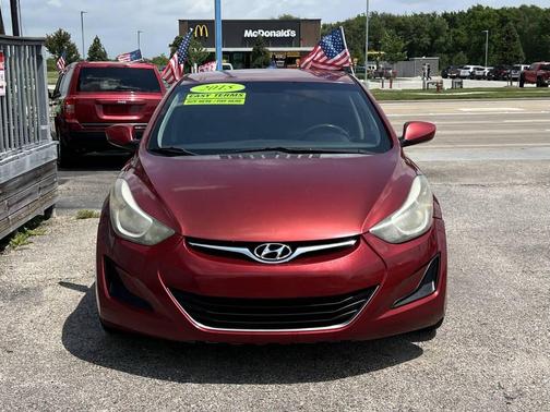 2015 Hyundai ELANTRA SE