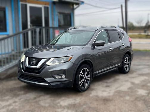 2017 Nissan Rogue SL