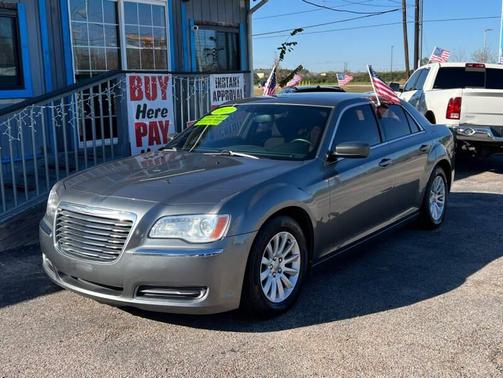 2012 Chrysler 300 Base