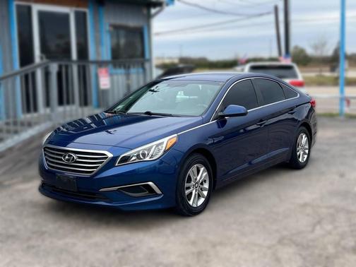 2017 Hyundai SONATA SE