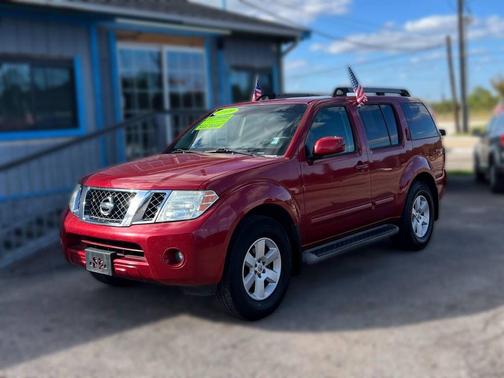 2009 Nissan Pathfinder SE