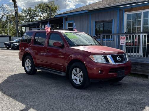 2009 Nissan Pathfinder SE