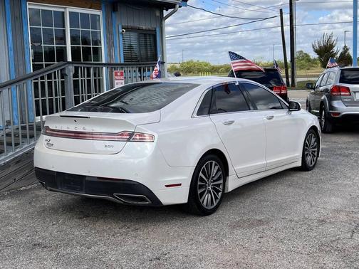 2018 Lincoln MKZ Select