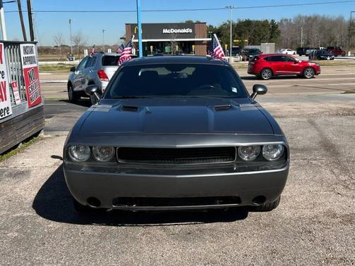 2011 Dodge Challenger Base