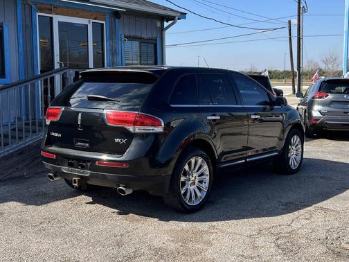 2012 Lincoln MKX Base