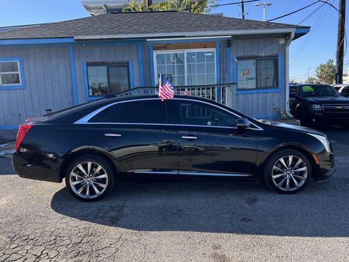 2015 Cadillac XTS Base