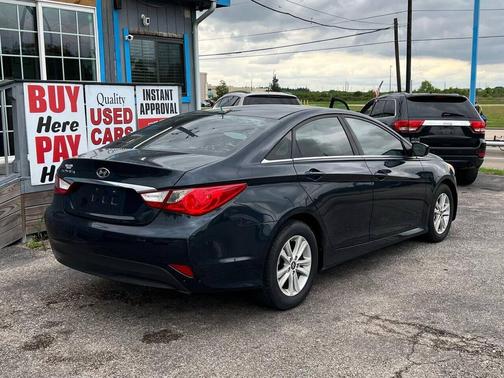 2014 Hyundai SONATA GLS