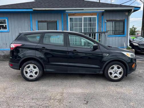 2017 Ford Escape S