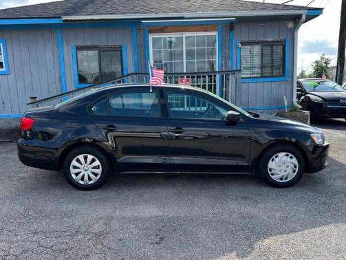 2013 Volkswagen Jetta Base