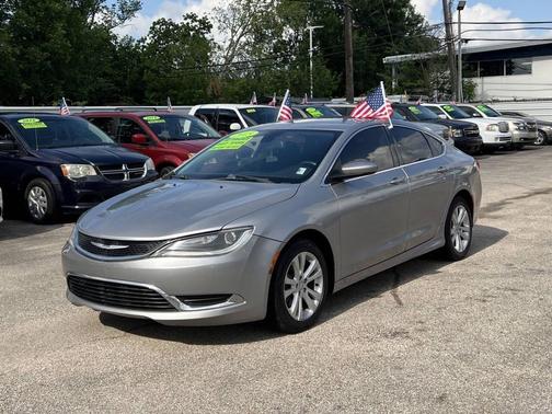 Granite Crystal Metallic Clearcoat 2015 Chrysler 200 Limited