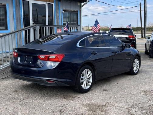 2017 Chevrolet Malibu 1LT