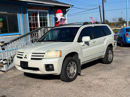 2004 Mitsubishi Endeavor Limited 4dr SUV