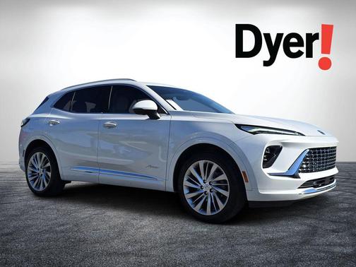 White Frost Tricoat 2025 Buick Envision Avenir AWD