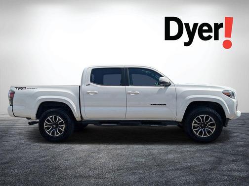 Super White 2021 Toyota Tacoma TRD Sport
