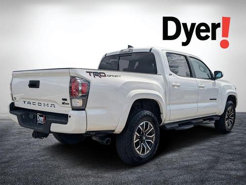 Super White 2021 Toyota Tacoma TRD Sport