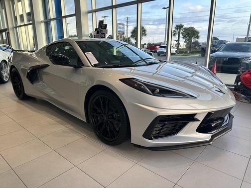 2024 Chevrolet Corvette Stingray w/2LT