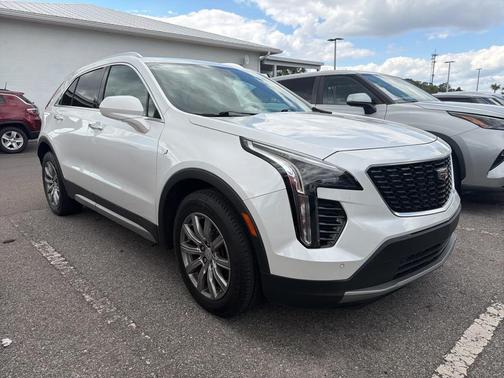 2019 Cadillac XT4 Premium Luxury