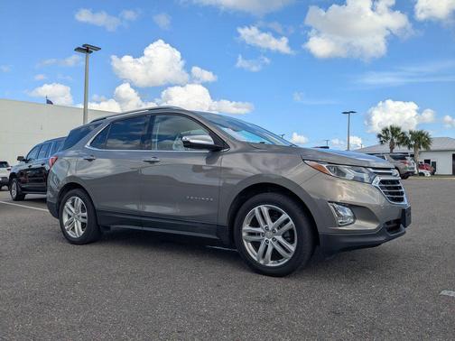 Pepperdust Metallic 2019 Chevrolet Equinox Premier
