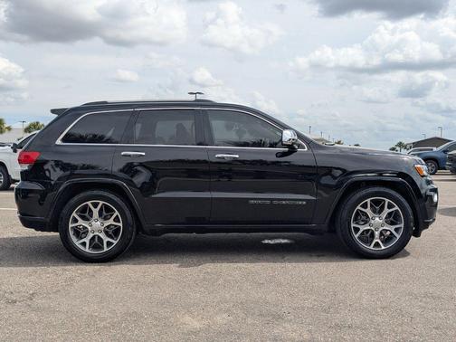 2020 Jeep Grand Cherokee Overland