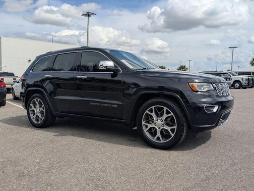 2020 Jeep Grand Cherokee Overland