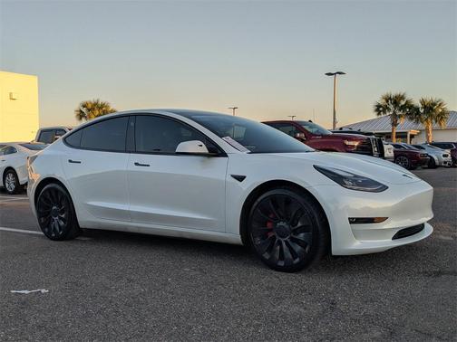 2023 Tesla Model 3 Performance