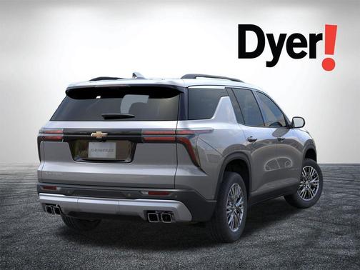 Sterling Gray Metallic 2026 Chevrolet Traverse LT