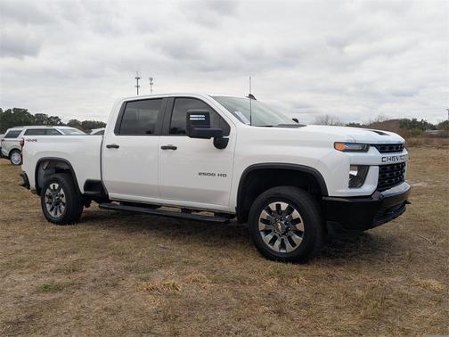 2022 Chevrolet Silverado 2500 Custom